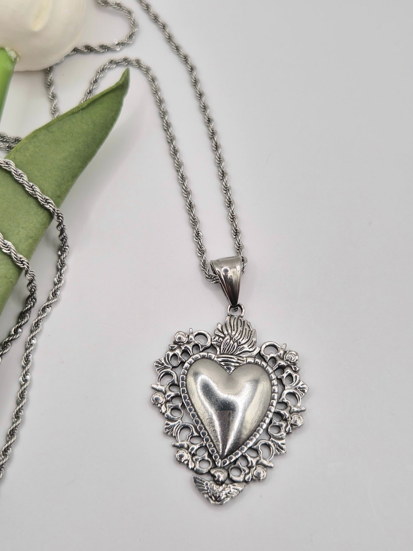 Collana Lunga Cuore Sacro