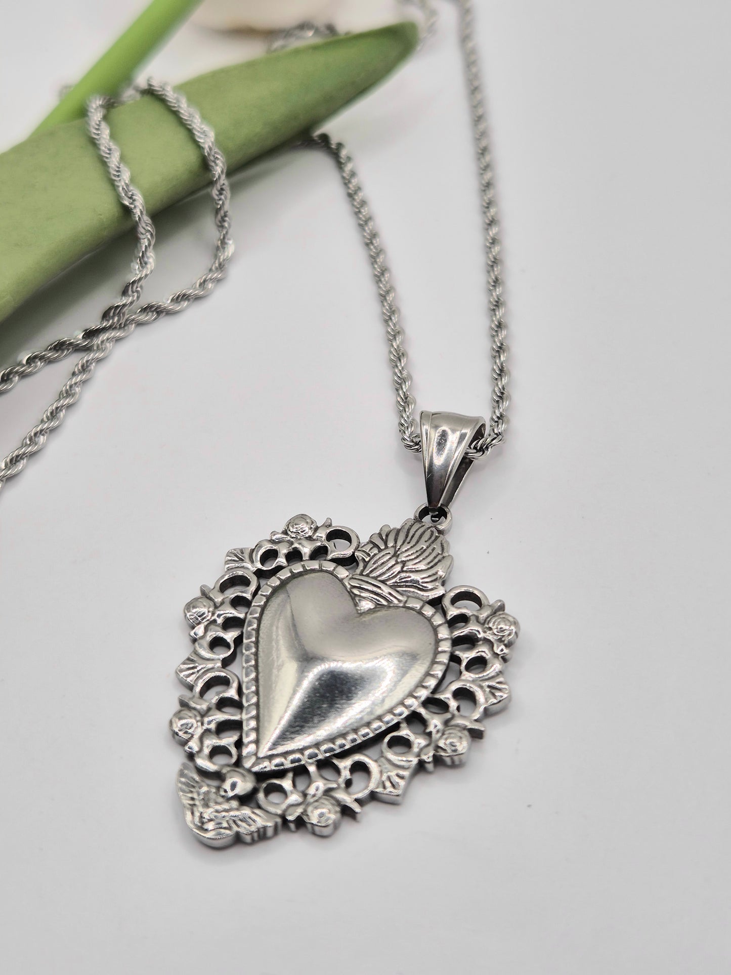 Collana Lunga Cuore Sacro