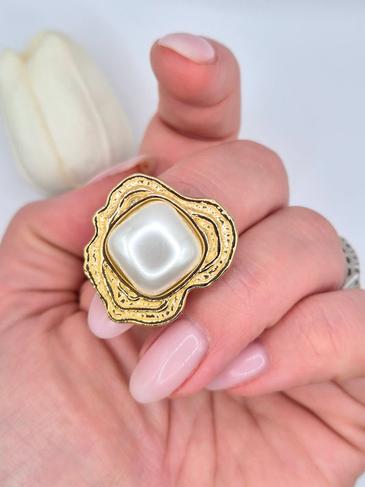 Anello Lyrisa